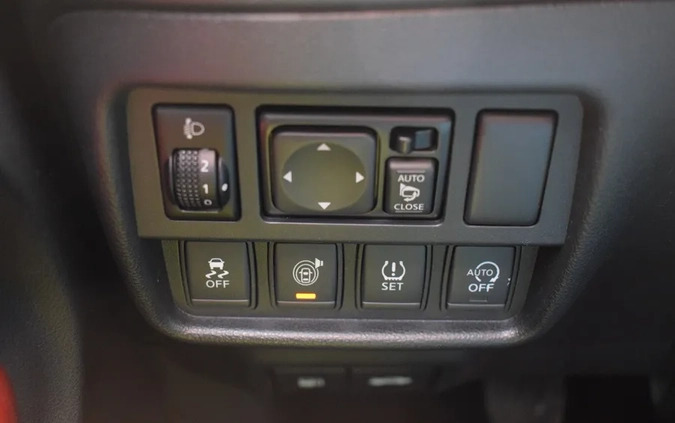 Nissan Juke cena 49900 przebieg: 183251, rok produkcji 2015 z Mieroszów małe 562